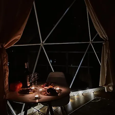 глемпінг де вайб וורוכטה