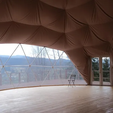 глемпінг де вайб * Vorohta