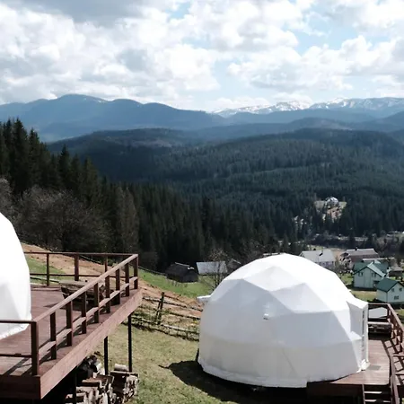 глемпінг де вайб * Vorohta